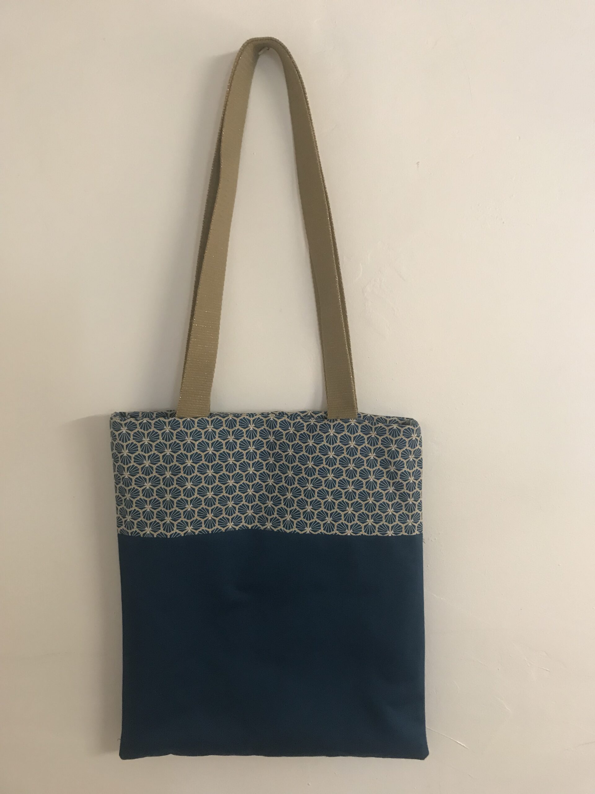 Propose samedis créatifs couture dès 9 ans les 22 novembre 2025, 17 janvier, 21 mars, 30 mai 2026